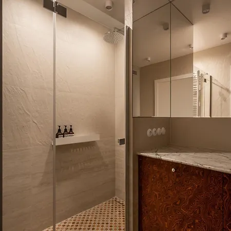 Centrum Z7 - By Jwpm